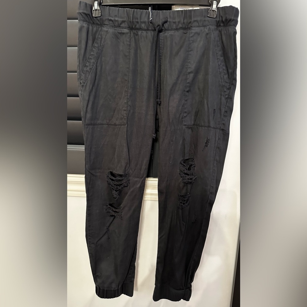 BELLA DAHL VINTAGE BLACK POCKET JOGGERS
